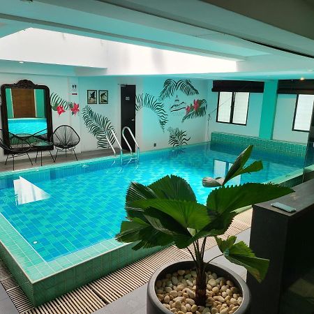 The Boutique Residence Hotel George Town Exteriör bild