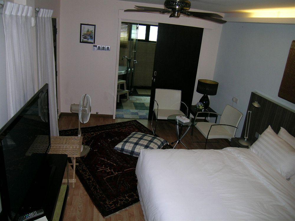 The Boutique Residence Hotel George Town Exteriör bild