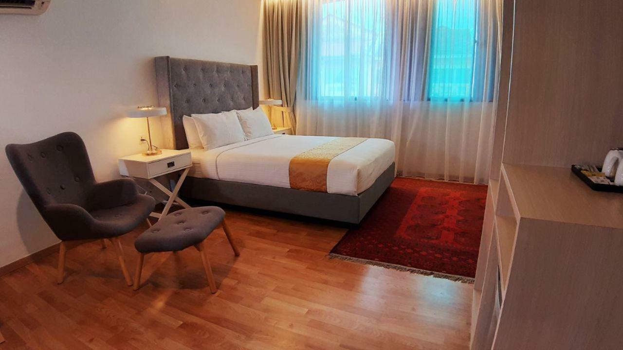 The Boutique Residence Hotel George Town Exteriör bild